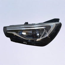 Laden Sie das Bild in den Galerie-Viewer, Frontscheinwerfer Opel Grandland X YP00016180 366947220 LED Links Headlight