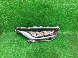 Frontscheinwerfer Toyota Yaris Rechts Scheinwerfer Headlight