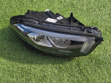 Laden Sie das Bild in den Galerie-Viewer, Frontscheinwerfer Mercedes-Benz W177 A1779064803 LED Rechts Headlight SCH5426763058bx