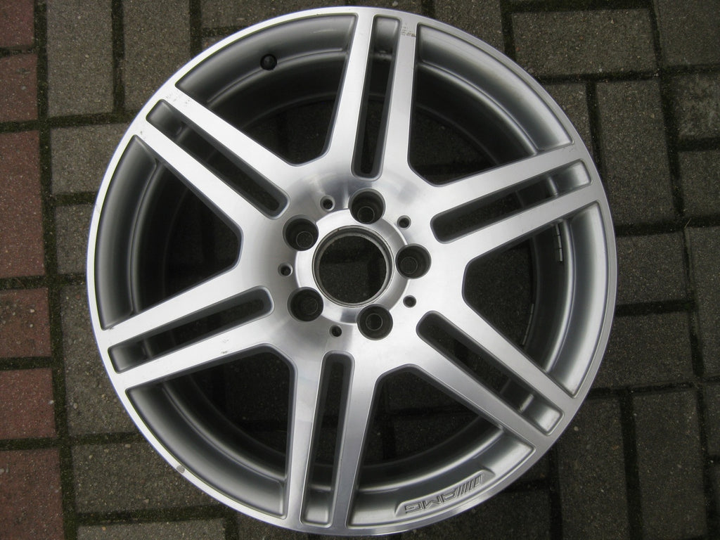 1x Alufelge 18 Zoll 9.0" 5x112 54ET Glanz Silber A2124012402 Mercedes-Benz Amg