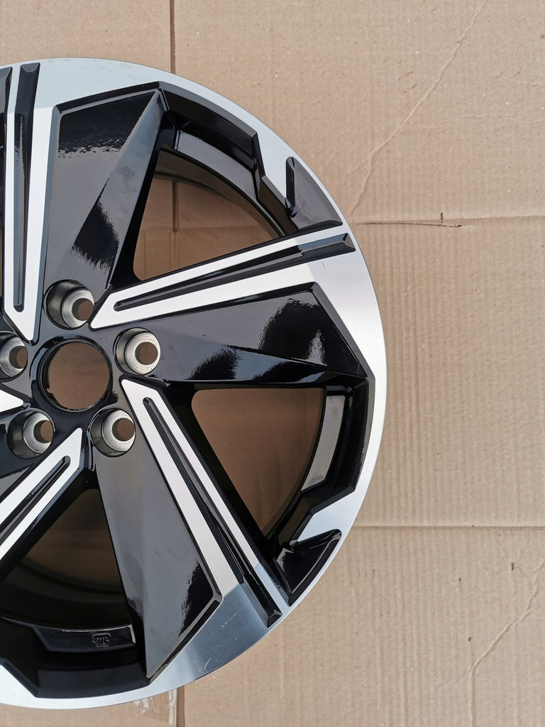 1x Alufelge 18 Zoll 7.0" 5x114.3 38ET Mitsubishi Eclipse Cross Rim Wheel