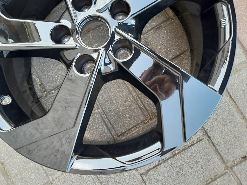 1x Alufelge 17 Zoll 7.0" 5x114.3 45ET Glanz Nissan I 1 Rim Wheel FEL5218832224ux