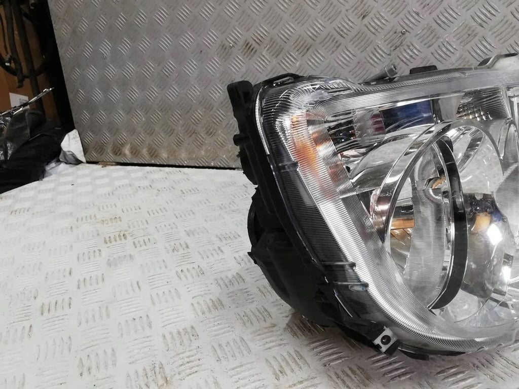 Frontscheinwerfer Mercedes-Benz A9618204539 E0120110017498 Rechts Headlight