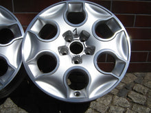 Laden Sie das Bild in den Galerie-Viewer, 1x Alufelge 15 Zoll 6.5&quot; 5x100 34ET Glanz Silber 8X0601025H Audi A2 A1 Rim Wheel