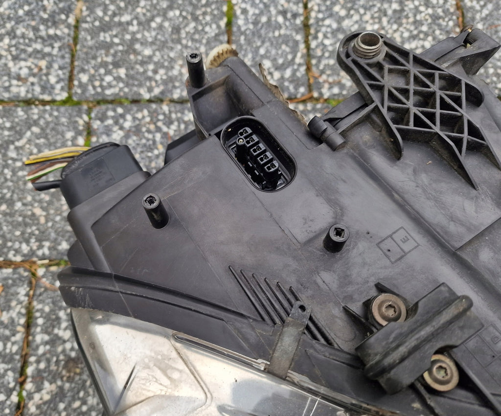 Frontscheinwerfer Skoda Superb I Xenon Links Scheinwerfer Headlight