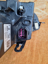 Load image into Gallery viewer, Frontscheinwerfer Seat Leon 5FB941008F LED Rechts Scheinwerfer Headlight SCH9320497495qo