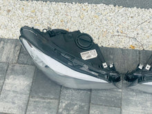 Load image into Gallery viewer, Frontscheinwerfer BMW 5 F11 F10 7271907-12 7271908-14 Xenon Rechts oder Links SCH8109128160il