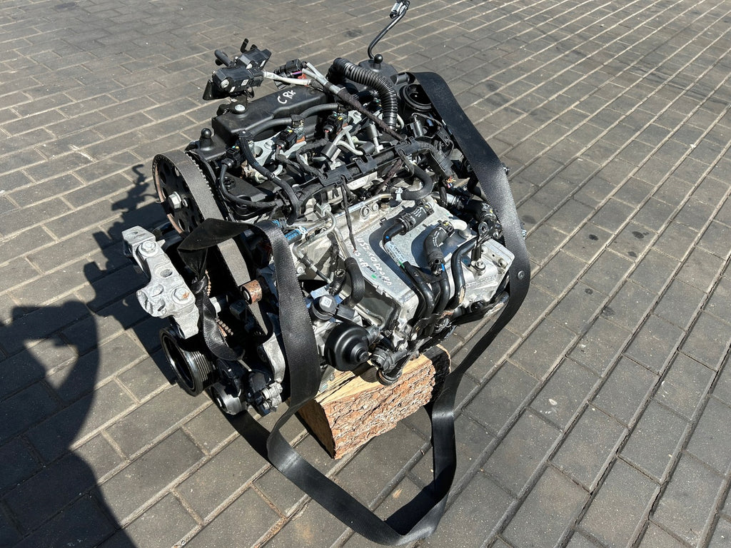 Motor Audi Seat VW A4 A3 Leon Golf VII I CRK 1.6 TDI 121TKm Diesel Komplett