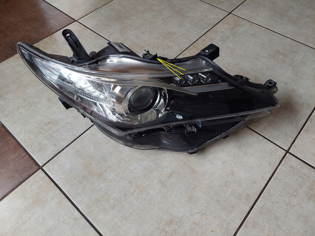 Frontscheinwerfer Toyota Auris 81110-02E21-1 LED Rechts Scheinwerfer Headlight SCH3681151159qi