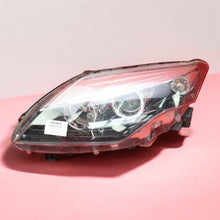 Load image into Gallery viewer, Frontscheinwerfer Renault Laguna III 260605873R Links Scheinwerfer Headlight