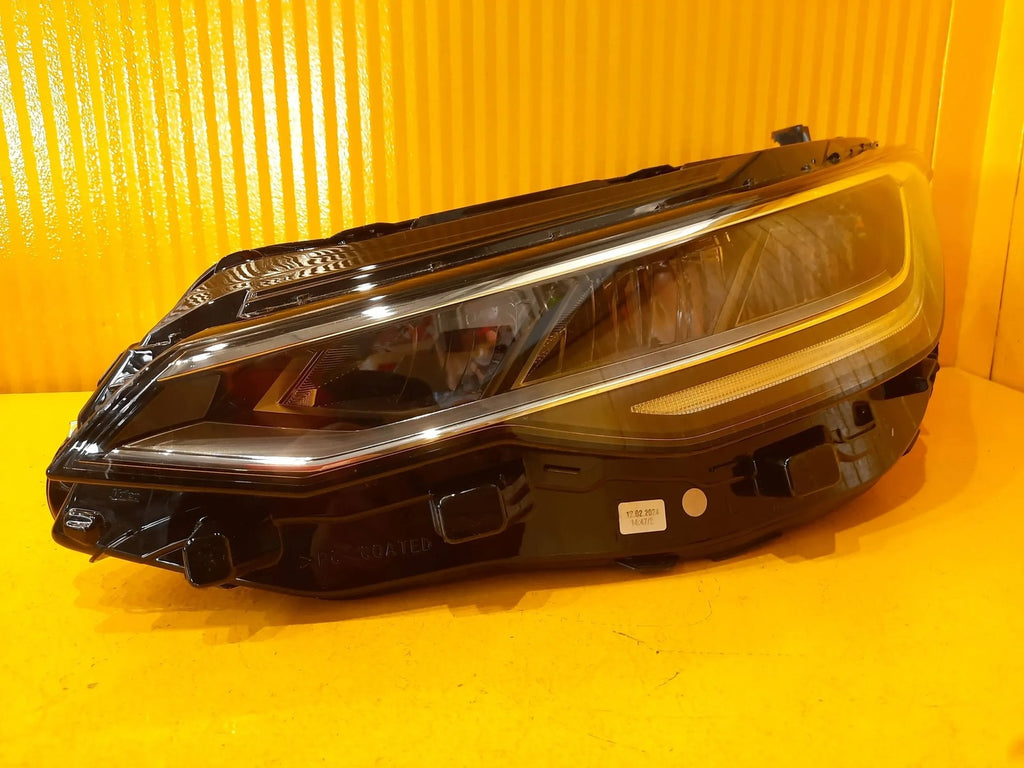 Frontscheinwerfer VW Golf VIII 5H1941005A 5H1941006A LED Rechts oder Links