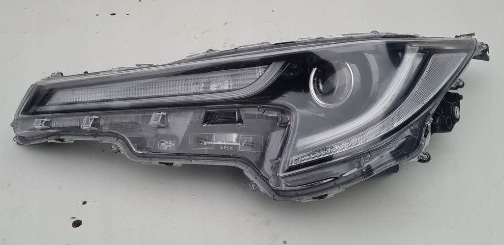 Frontscheinwerfer Toyota Corolla Hatchback 81150-02S70 LED Links Headlight SCH8881853852bc