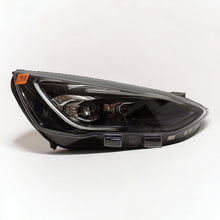 Laden Sie das Bild in den Galerie-Viewer, Frontscheinwerfer Ford Focus JX7B-13E016-AJ FULL LED Rechts Headlight