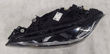 Laden Sie das Bild in den Galerie-Viewer, Frontscheinwerfer BMW G22 G82 G23 G26 5A3B2F3-06 LED Links Headlight SCH9882754336ej