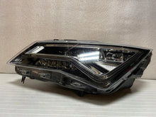 Laden Sie das Bild in den Galerie-Viewer, Frontscheinwerfer Seat Ateca 576941007 LED Links Scheinwerfer Headlight