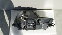 Laden Sie das Bild in den Galerie-Viewer, Frontscheinwerfer Skoda Karoq 57B941016B Full LED Rechts Scheinwerfer Headlight SCH9796805988bl