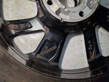 Load image into Gallery viewer, 1x Alufelge 16 Zoll 6.5" 4x108 38ET Glanz Silber 9847228980 Opel Corsa F FEL1384900847jn