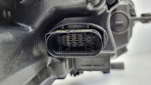 Laden Sie das Bild in den Galerie-Viewer, Frontscheinwerfer Skoda Octavia I 5E4941015 LED Links Scheinwerfer Headlight SCH5777825036yw
