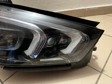 Laden Sie das Bild in den Galerie-Viewer, Frontscheinwerfer Mercedes-Benz Gle A1679065806 Rechts Scheinwerfer Headlight SCH2164123201rl