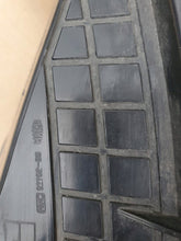 Load image into Gallery viewer, Frontscheinwerfer Hyundai I10 92102-B9000 Rechts Scheinwerfer Headlight