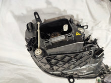Load image into Gallery viewer, Frontscheinwerfer VW Touareg 7P1941031- Xenon Links Scheinwerfer Headlight SCH6393251557ua