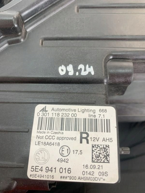 Frontscheinwerfer Skoda Octavia I 5E4941016 Full LED FALSE Headlight SCH2798912548wf