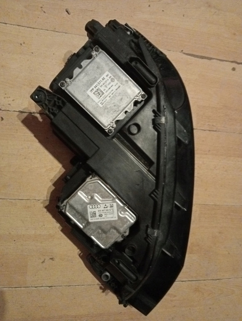 Frontscheinwerfer VW Touran 5TB941081A FULL LED Ein Stück (Rechts oder Links)