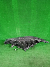 Load image into Gallery viewer, Frontscheinwerfer Toyota V Rechts Scheinwerfer Headlight SCH5754091886eq