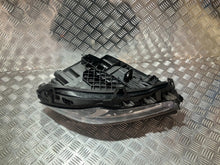 Laden Sie das Bild in den Galerie-Viewer, Frontscheinwerfer Mercedes-Benz Cla A1189062700 LED Links Scheinwerfer Headlight SCH6311055478sq