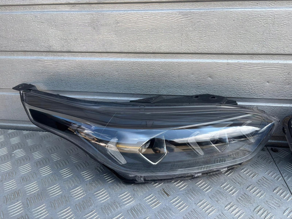 Frontscheinwerfer Kia Ceed Full LED Ein Stück (Rechts oder Links) Headlight