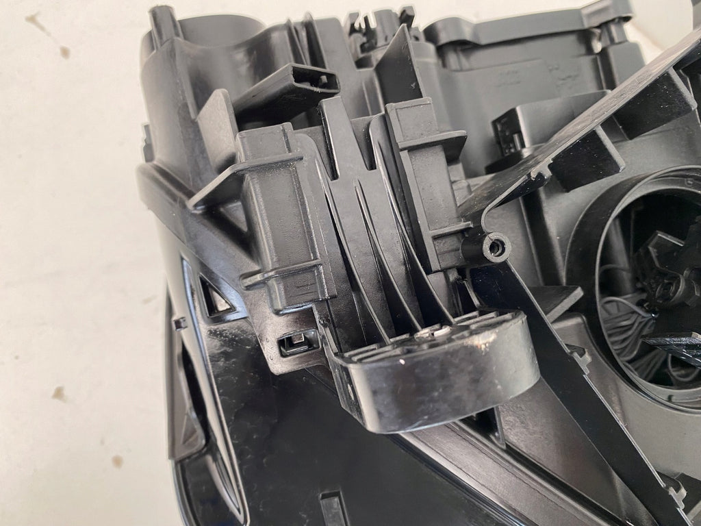 Frontscheinwerfer Audi Q2 81A941033 Full LED Ein Stück (Rechts oder Links) SCH6010980579dr