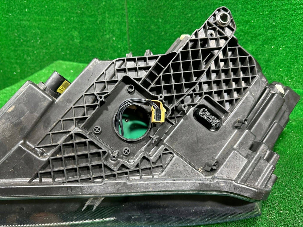 Frontscheinwerfer Skoda Superb III 3V1941016B Xenon Rechts Headlight