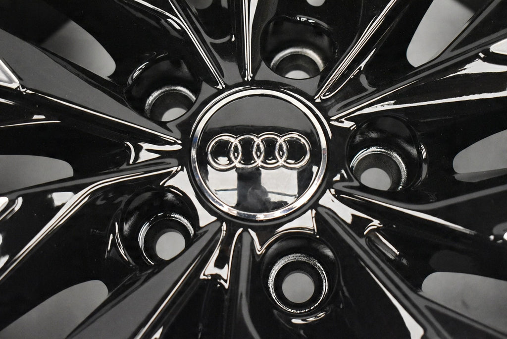 1x Alufelge 18 Zoll 8.0" 5x112 39ET Glanz Schwarz 4K0601025B Audi Rim Wheel