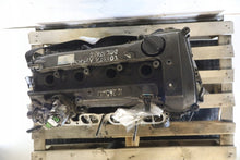 Laden Sie das Bild in den Galerie-Viewer, Motor Toyota Avensis 1AZ 2.0 145PS 2004 Benzin Engine Unkomplett MOT5639069910dk