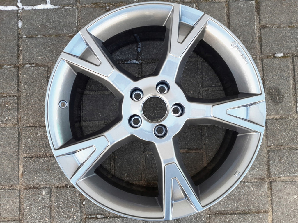 1x Alufelge 19 Zoll 7.5" 5x114.3 40ET Glanz KB409-5M400 Nissan I 1 Rim Wheel FEL4879204017cz