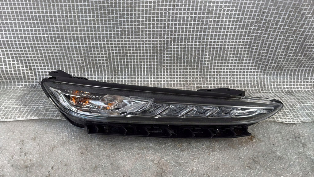 Frontscheinwerfer Hyundai Kona LED Vorderseite Scheinwerfer Headlight SCH6155682376mt