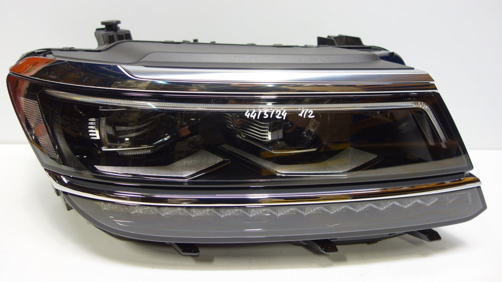 Frontscheinwerfer VW Tiguan 5NB941081A 5NB941082A LED Rechts oder Links