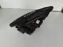 Load image into Gallery viewer, Frontscheinwerfer Hyundai Bayon 92101-Q0500 Links Scheinwerfer Headlight SCH6062159918on