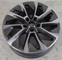 Load image into Gallery viewer, 1x Alufelge 17 Zoll 7.0" 5x112 45ET 57A601025AR Skoda Karoq Rim Wheel FEL8157806861kn