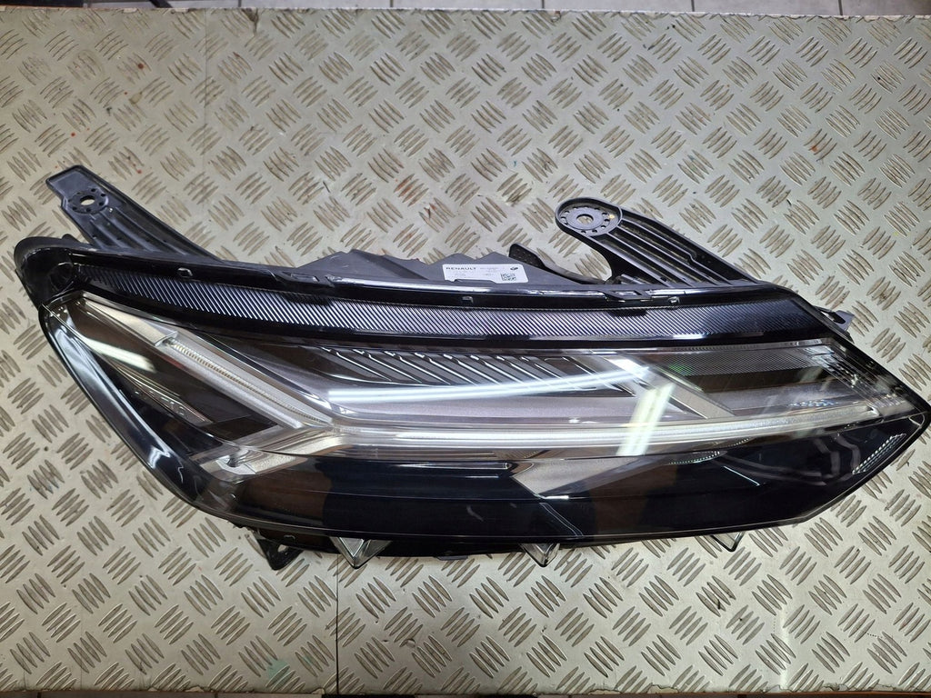 Frontscheinwerfer Dacia Sandero III 260102586R Rechts Scheinwerfer Headlight SCH3213032767zu