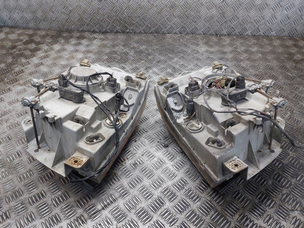 Frontscheinwerfer Kia Bongo 0K6B051020 Ein Stück (Rechts oder Links) Headlight