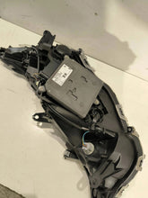Laden Sie das Bild in den Galerie-Viewer, Frontscheinwerfer Toyota Rav 4 Rechts Scheinwerfer Headlight SCH6531259242sa