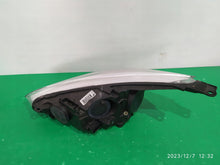 Laden Sie das Bild in den Galerie-Viewer, Frontscheinwerfer Ford Focus F1EB-13W029-AE LED Rechts Scheinwerfer Headlight