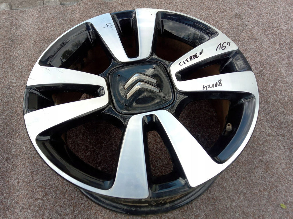 1x Alufelge 16 Zoll 4x108 13469363 YQ00065677 672044871 Citroën Berlingo FEL7141162149je