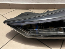 Load image into Gallery viewer, Frontscheinwerfer Hyundai Tucson 92101-D7700 LED Links Scheinwerfer Headlight