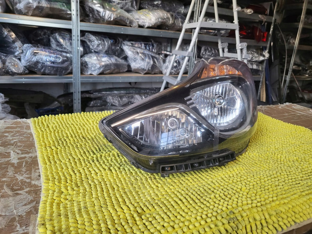 Frontscheinwerfer Hyundai Ix20 92101-1KXXX Links Scheinwerfer Headlight