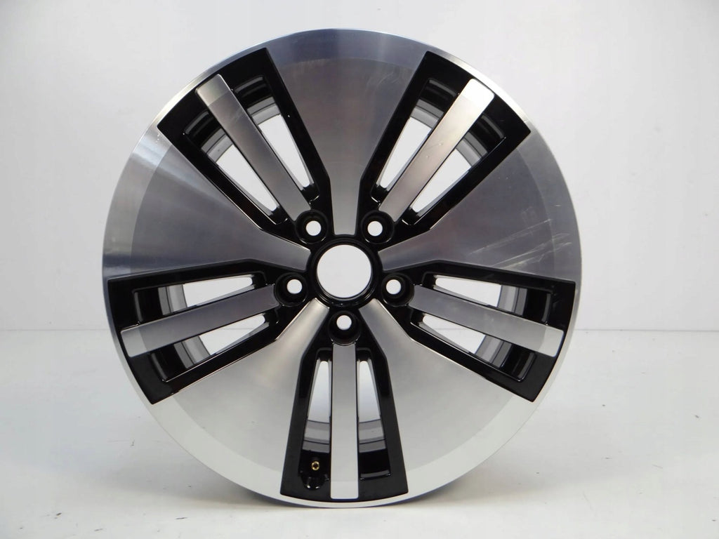 1x Alufelge 17 Zoll 7.0" 5x112 40ET Glanz Silber 3G0601025AM VW Passat B8 FEL7781014589ko