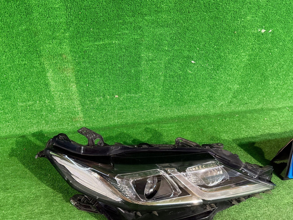 Frontscheinwerfer Toyota Camry 81110-33A20NR757 Rechts Scheinwerfer Headlight SCH2547559852kz