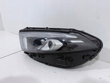 Laden Sie das Bild in den Galerie-Viewer, Frontscheinwerfer Mercedes-Benz W177 A1779063705 Links Scheinwerfer Headlight SCH1225098015is