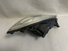 Load image into Gallery viewer, Frontscheinwerfer Skoda Fabia Ein Stück (Rechts oder Links) Headlight